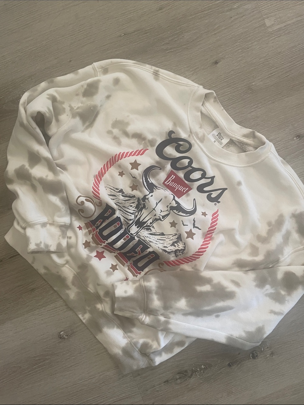 Coors Rodeo Graphic Sweatshirt - White with Gray Tie-Dye | Women’s Size Small